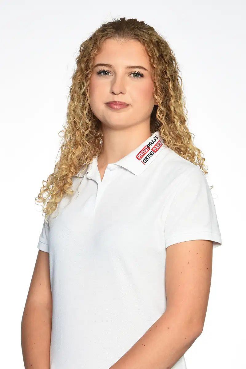 Porträtbild von Jana Finkbainer
